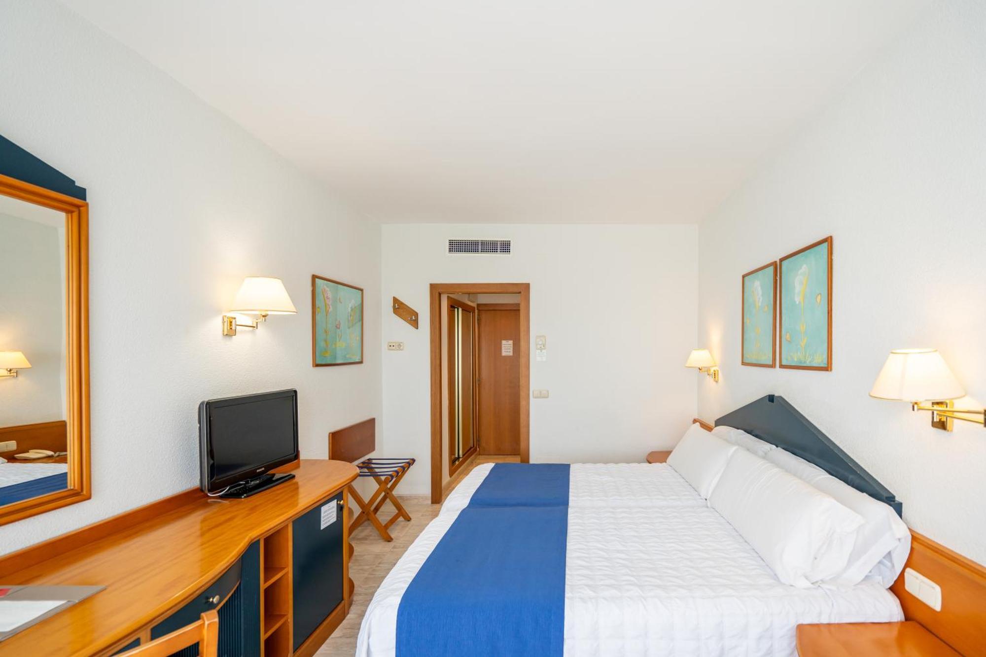 Leman Hotel Y Apartamentos ปลายาเดปัลมา ภายนอก รูปภาพ