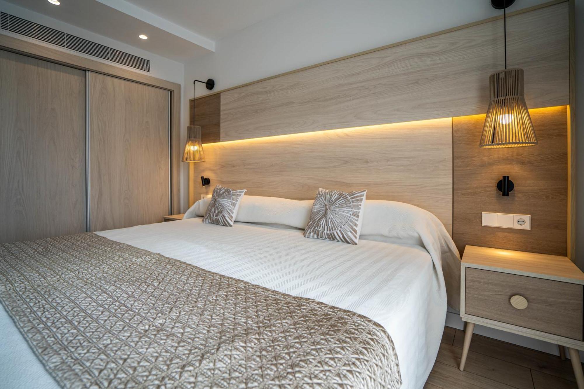 Leman Hotel Y Apartamentos ปลายาเดปัลมา ภายนอก รูปภาพ