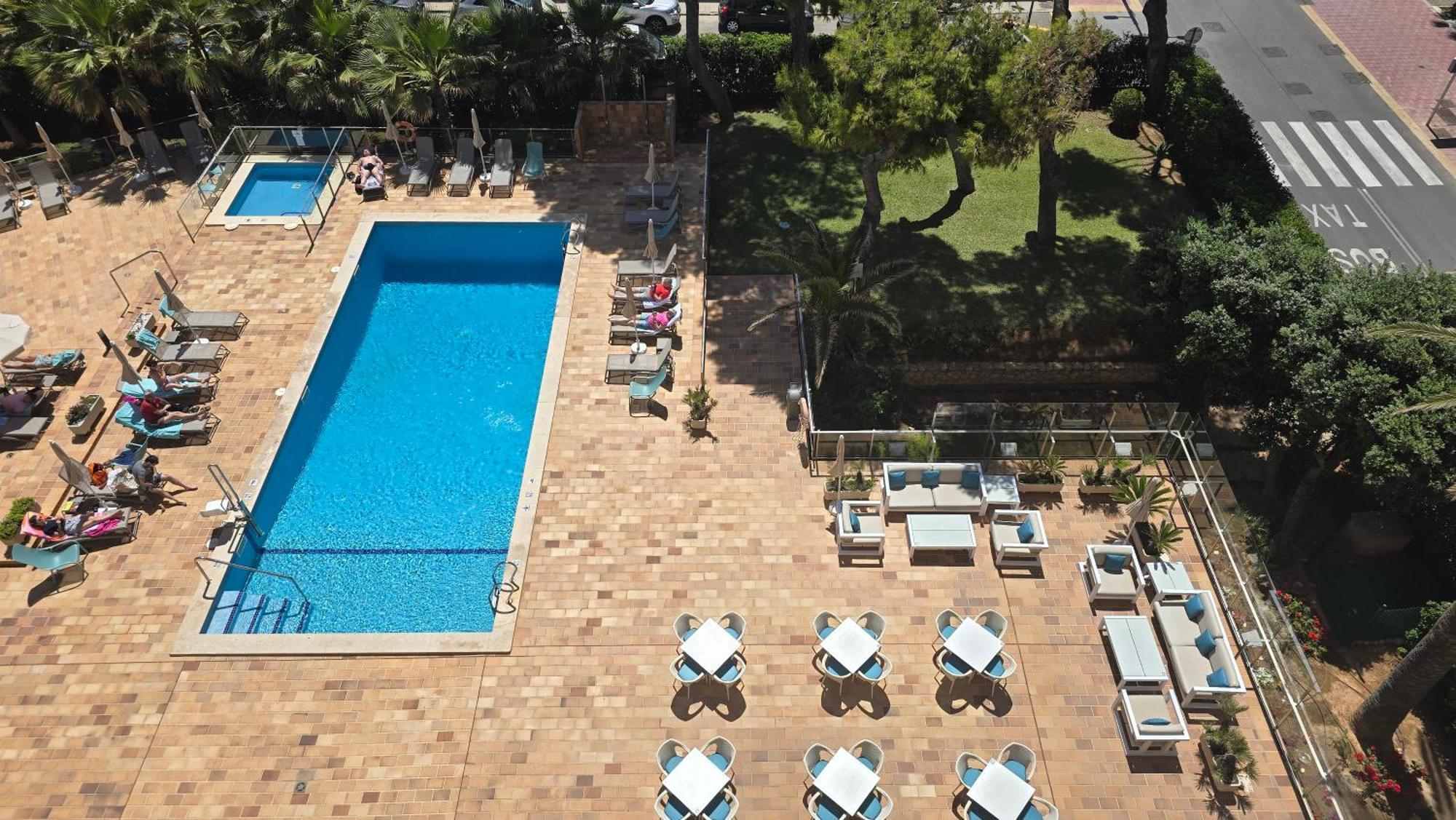 Leman Hotel Y Apartamentos ปลายาเดปัลมา ภายนอก รูปภาพ